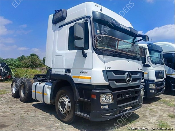 2015 MERCEDES-BENZ ACTROS 2654 Used Tractor with Sleeper for sale
