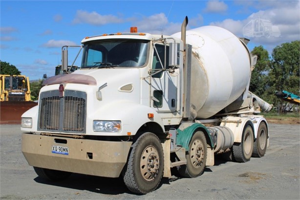2013 KENWORTH T359 Used Asphalt / Concrete Trucks for sale