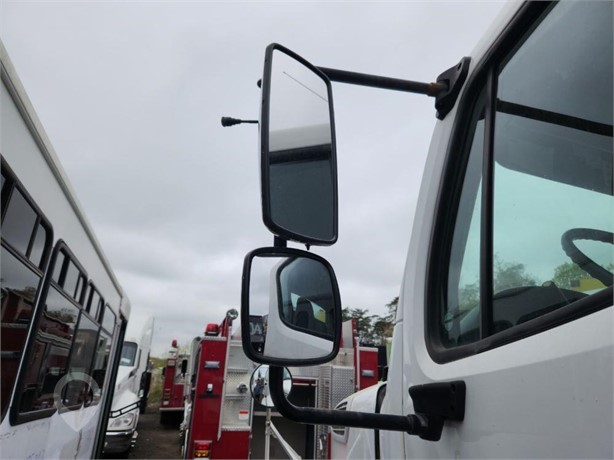 2015 FREIGHTLINER M2 112 MEDIUM DUTY Used Glass Truck / Trailer Components for sale