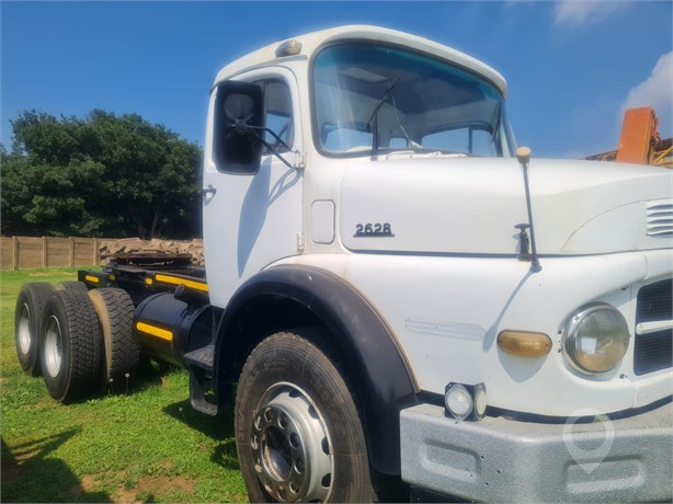 2006 MERCEDES-BENZ AXOR 2628 Used Tractor without Sleeper for sale
