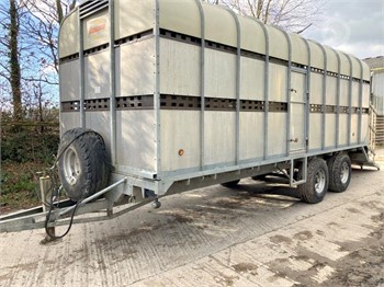 2010 BATESON 20FT CATTLE TRAILER Used Livestock Trailers for sale