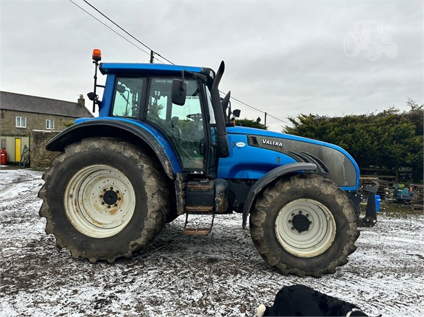 2010 VALTRA T152 Used 100 HP to 174 HP Tractors for sale