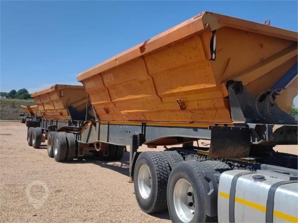 2010 SA TRUCK BODIES 30 CUBE SIDE TIPPER Used Tipper Trailers for sale