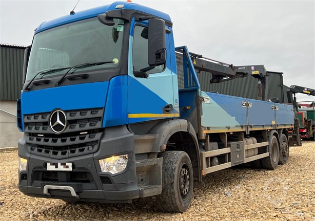 2015 MERCEDES-BENZ AROCS 2630 Used Brick Carrier Trucks for sale