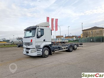 2013 RENAULT PREMIUM 460.26 Used Chassis Cab Trucks for sale