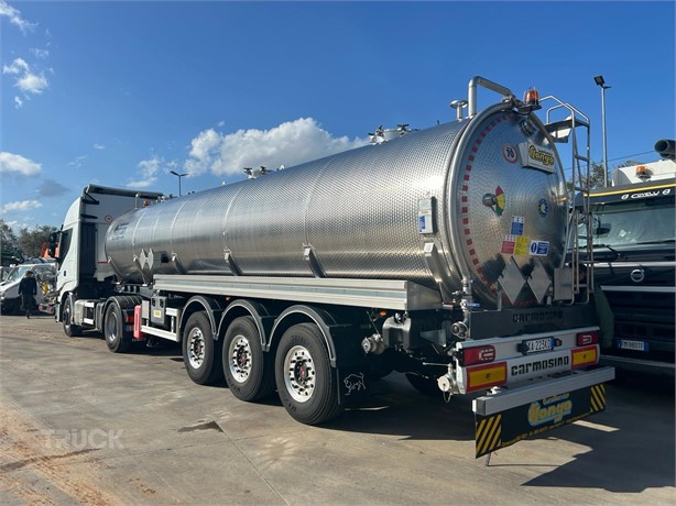 2019 CARMOSINO Used Vakuumtank Tank / Silo-auflieger zum verkauf