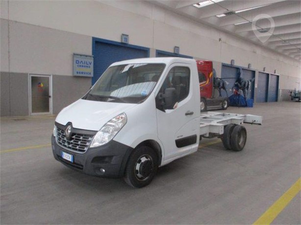 2016 RENAULT MASTER Used Chassis Cab Vans for sale