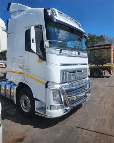 2021 VOLVO FH520 Used Tractor with Sleeper for sale
