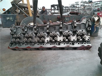 2011 MACK MP8 Used Cylinder Head Truck / Trailer Components for sale