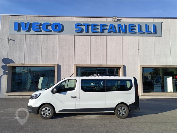 2023 RENAULT TRAFIC Used Mini Bus for sale