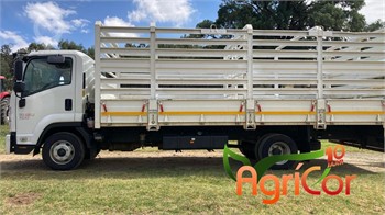 2018 ISUZU FRR Used Dropside Flatbed Trucks for sale