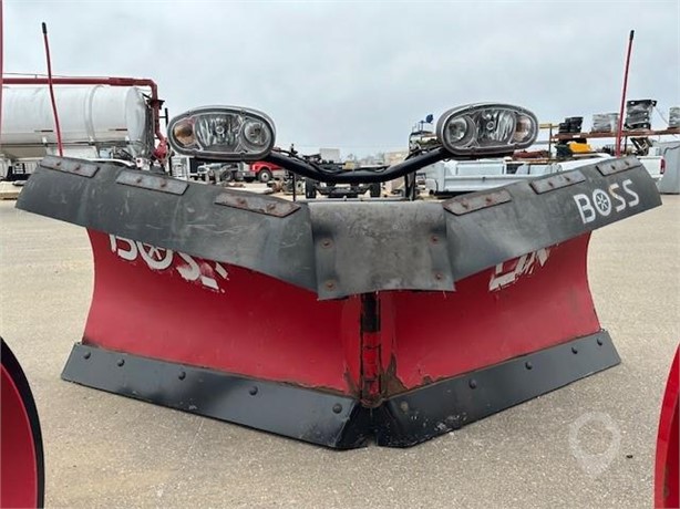 BOSS 9'2" DXT STEEL Used Plow Truck / Trailer Components for sale