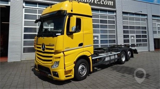2019 MERCEDES-BENZ ACTROS 2553 Used Chassis Cab Trucks for sale