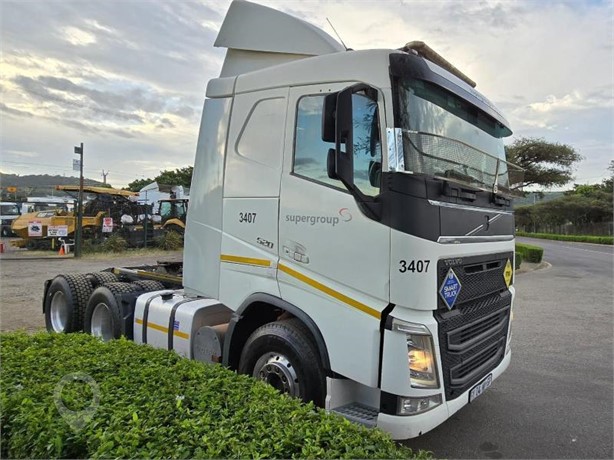 2017 VOLVO FH520 Used Tractor with Sleeper for sale