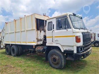 1990 NISSAN CW380 Used Refuse Municipal Trucks for sale