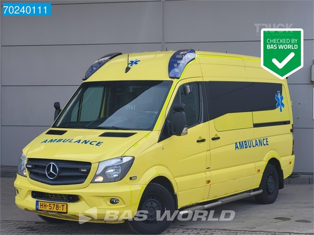 2015 MERCEDES-BENZ SPRINTER 319 Used Krankenwagen Vans zum verkauf