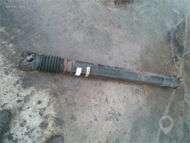 1997 MACK CH613 Used Drive Shaft Truck / Trailer Components for sale