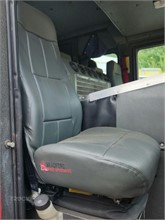 2001 SUTPHEN FIRE TRUCK Gebraucht Sitz LKW- / Anhängerkomponenten zum verkauf