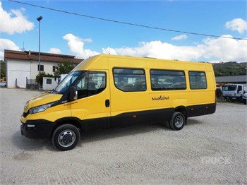 2015 IVECO DAILY TOURYS Gebraucht Kleinbus Busse zum verkauf