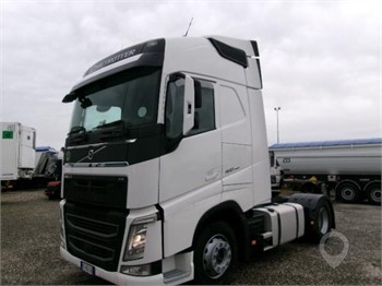 2018 VOLVO FH12.460 Used Tractor with Sleeper for sale