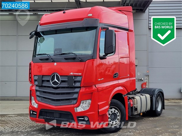 2019 MERCEDES-BENZ ACTROS 1942 Used Tractor with Sleeper for sale