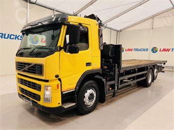 2004 VOLVO FM9 Used Curtain Side Trucks for sale