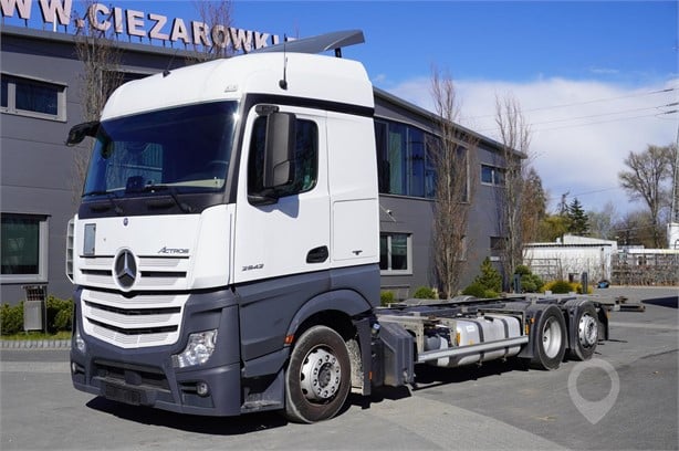 2018 MERCEDES-BENZ ACTROS 2542 Used Chassis Cab Trucks for sale