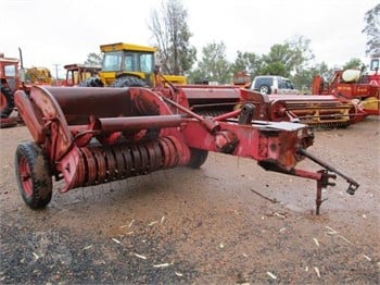 MCCORMICK B45 Used Small Square Balers for sale