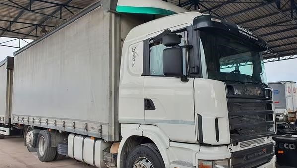 2004 SCANIA P124.420 Used Curtain Side Trucks for sale