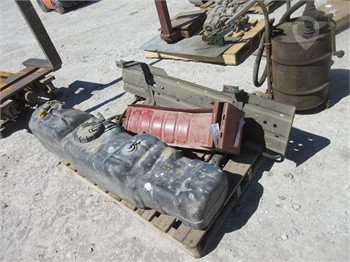 FORD F250 FUEL TANK Used Fuel Pump Truck / Trailer Components upcoming auctions