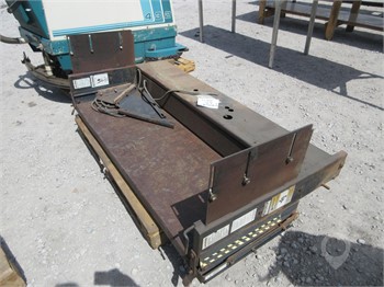 TOMMY GATE ELECTRIC LIFT GATE Used Lift Gate Truck / Trailer Components upcoming auctions