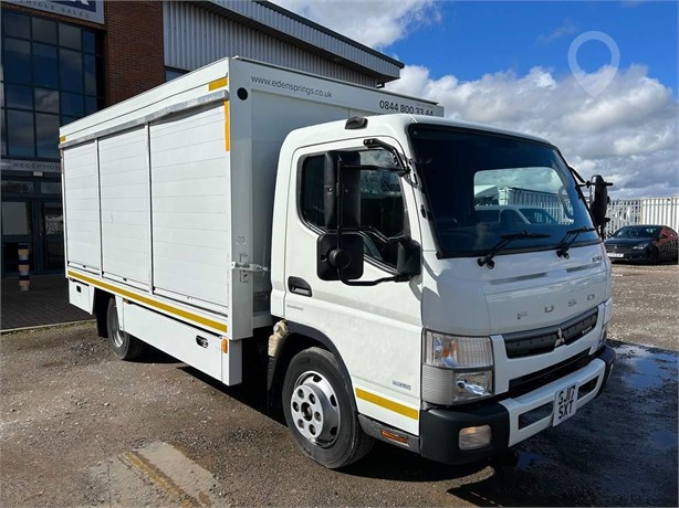 2017 MITSUBISHI FUSO CANTER 7C18 Used Box Trucks for sale