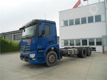 2015 MERCEDES-BENZ ANTOS 2543 Used Chassis Cab Trucks for sale