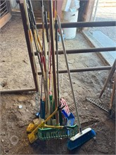 LIVESTOCK SORTING STICKS Used Other upcoming auctions