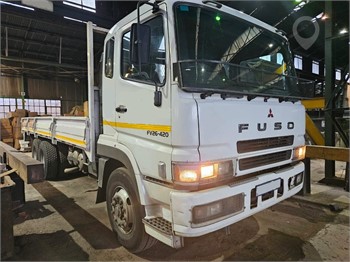 2015 MITSUBISHI FUSO FV26.420 Used Dropside Flatbed Trucks for sale