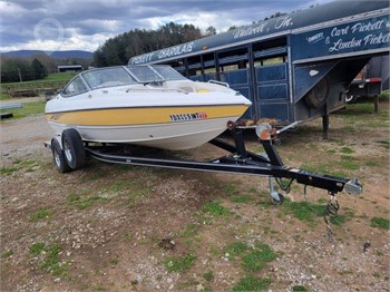 2004 STINGRAY SKIBOAT, 18'6'', GAS, S: PNYUSRE9K30 Used Ski and Wakeboard Boats upcoming auctions