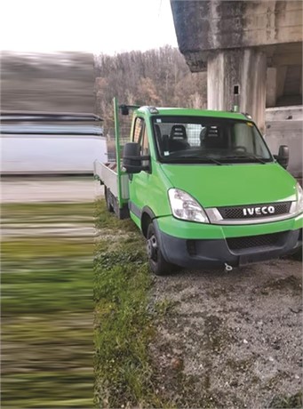 2011 IVECO DAILY 35C15 Used Dropside Flatbed Vans for sale