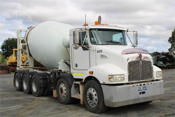 2008 KENWORTH T358 Used Asphalt / Concrete Trucks for sale
