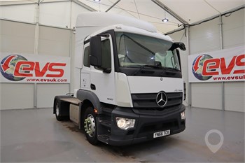 2016 MERCEDES-BENZ ACTROS 1840 Used Tractor with Sleeper for sale