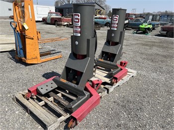 WHEEL LIFT SYSTEM WL-30 Used Automotive Shop / Warehouse upcoming auctions