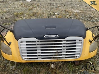 BUS ENGINE COVERS Used Bonnet Truck / Trailer Components upcoming auctions