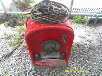 LINCOLN WELDER 200AMP Used Welders upcoming auctions