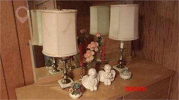 DRESSER LAMPS & DECORATIVE ITEMS Used Other Personal Property Personal Property / Household items upcoming auctions