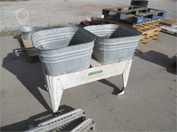 DEXTER VINTAGE WASH TUBS Used Lawn / Garden Personal Property / Household items upcoming auctions