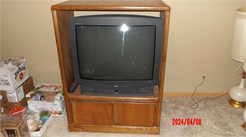 ENTERTAINMENT CENTER Used Entertainment Centers / TV Stands Furniture upcoming auctions