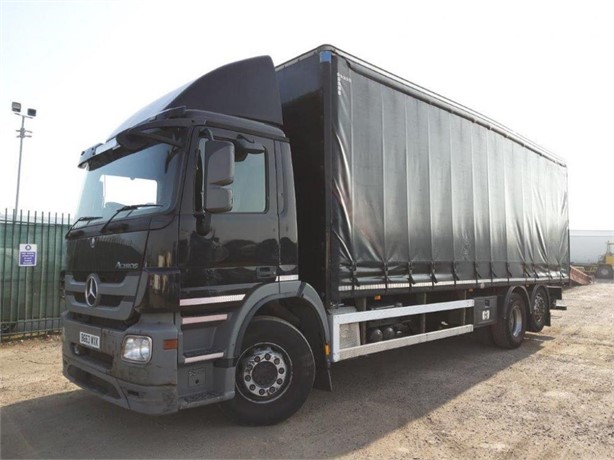 2013 MERCEDES-BENZ ACTROS 2636 Used Curtain Side Trucks for sale