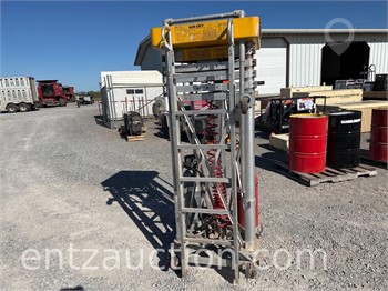 AIR-LIFT UPRIGHT SCAFFOLD, SINGLE MAN, 250 LB CAPA Used Other upcoming auctions