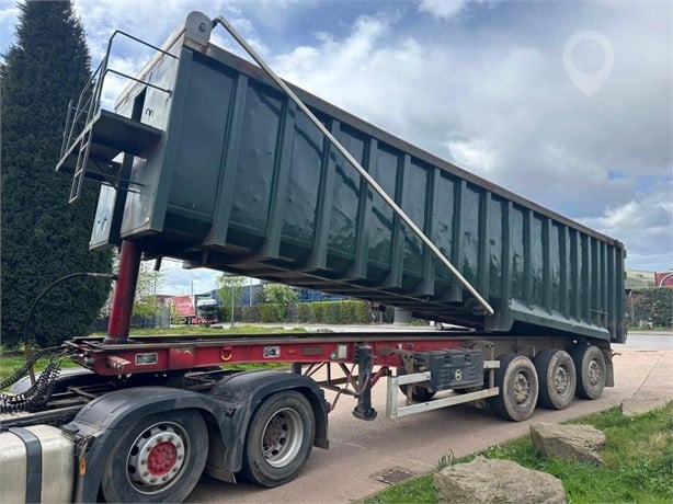 2011 WILCOX TRIAXLE STEEL TIPPING TRAILER Used Tipper Trailers for sale