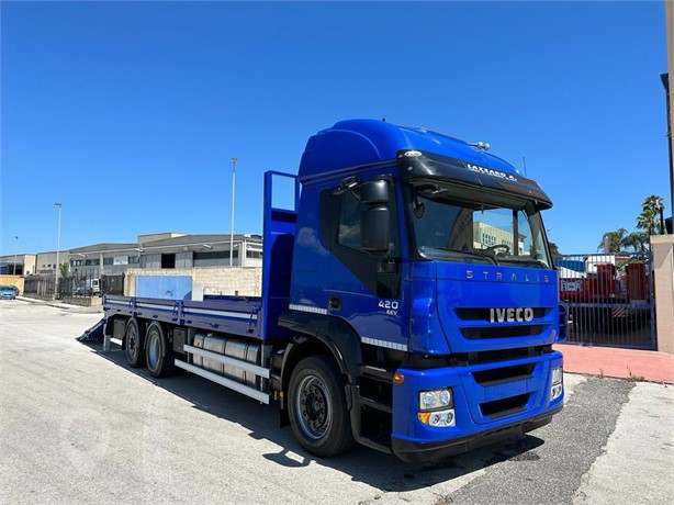 2014 IVECO STRALIS 420 Used Standard Flatbed Trucks for sale
