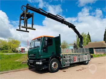 2016 IVECO EUROCARGO 180E25 Used Crane Trucks for sale